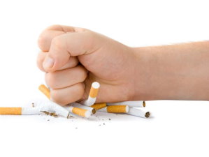 Dohányzás: Súlyos szájüregi problémákat okoz